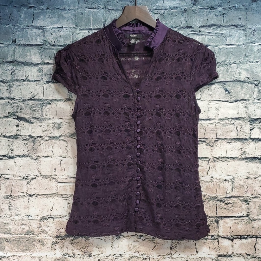 5/$30 🎀 Alfani | Retro Y2K 1990s Flirty Purple Lace Blouse